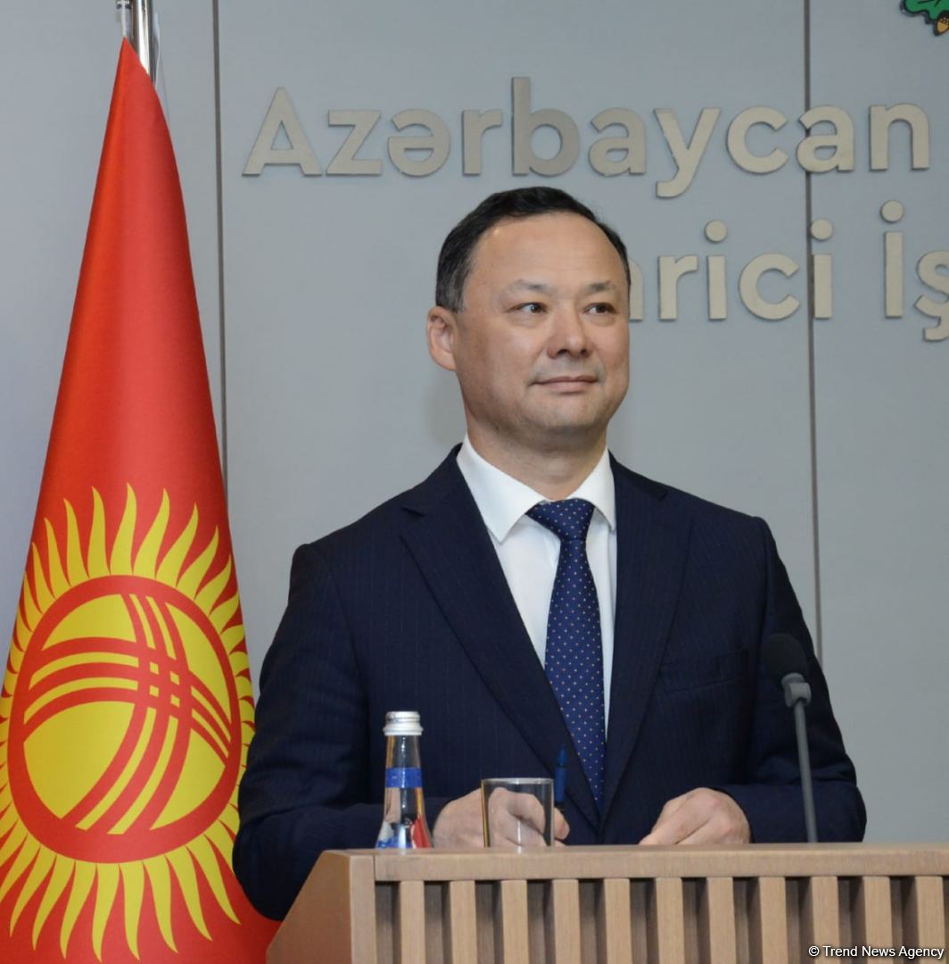Azərbaycan və Qırğızıstanın XİN rəhbərləri mətbuat konfransı keçirib (FOTO/VİDEO)