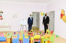 Prezident İlham Əliyev Xocasən qəsəbəsində şəhid ailələri və müharibə əlillərinə mənzillərin və avtomobillərin təqdim olunması mərasimində iştirak edib (FOTO/VIDEO) (YENİLƏNİB-2)
