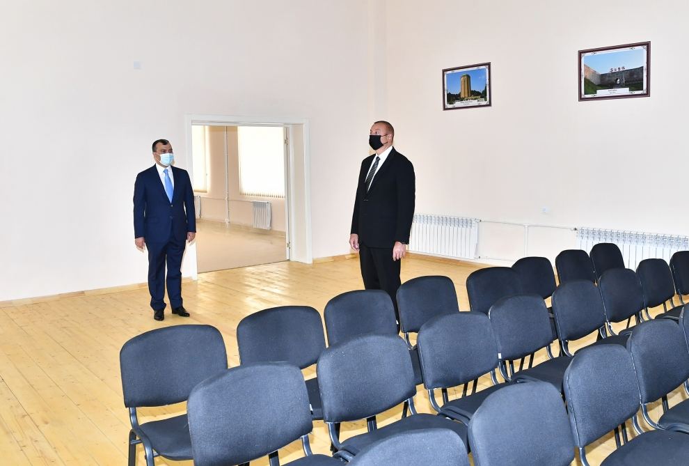 Prezident İlham Əliyev Xocasən qəsəbəsində şəhid ailələri və müharibə əlillərinə mənzillərin və avtomobillərin təqdim olunması mərasimində iştirak edib (FOTO/VIDEO) (YENİLƏNİB-2)