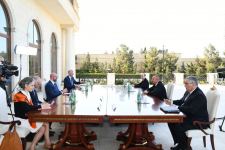 Azərbaycan Prezidenti İlham Əliyev və Avropa İttifaqı Şurasının Prezidenti Şarl Mişel birgə işçi nahar ediblər  (FOTO/VİDEO) (YENİLƏNİB)