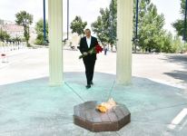 Prezident İlham Əliyev Daşkəsəndə Şəhidlər xiyabanını ziyarət edib (FOTO/VİDEO) (YENİLƏNİB)
