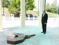 Prezident İlham Əliyev Daşkəsəndə Şəhidlər xiyabanını ziyarət edib (FOTO/VİDEO) (YENİLƏNİB)