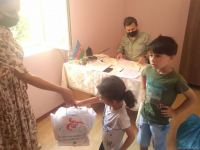 Deputat Sevil Mikayılovanın təşəbbüsü ilə Xudatda Qurban bayramı sovqatı paylanılıb (FOTO)