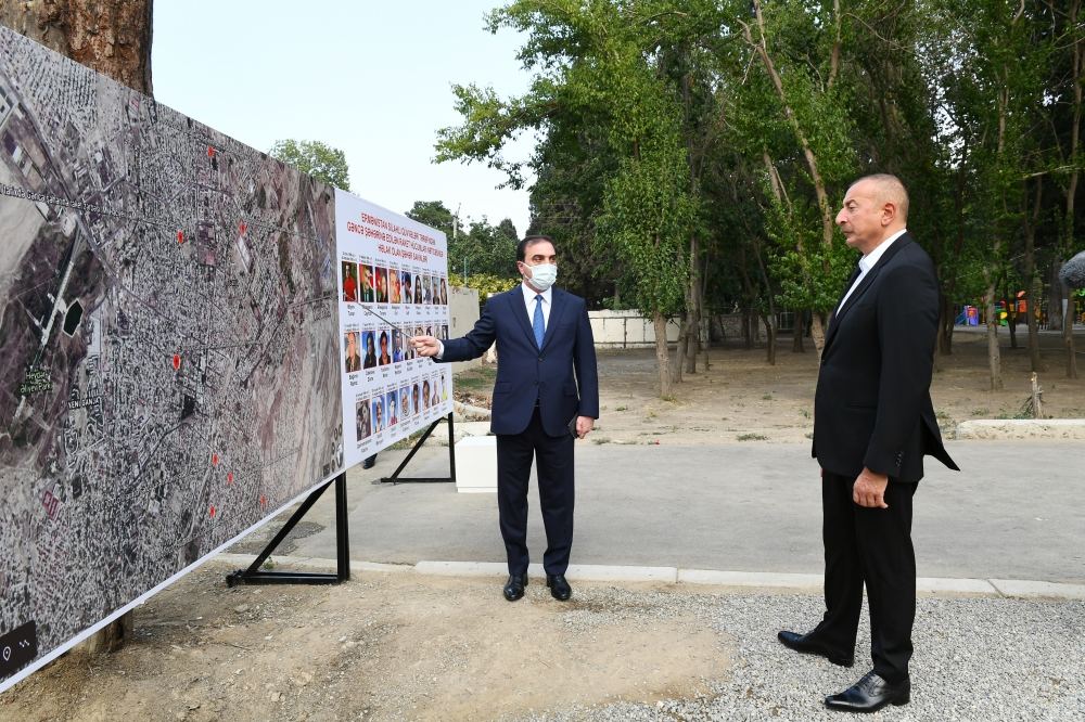 Prezident İlham Əliyev Gəncədə Ermənistanın raket hücumlarının səbəb olduğu cinayət səhnələri ilə tanış olub (FOTO/VİDEO)