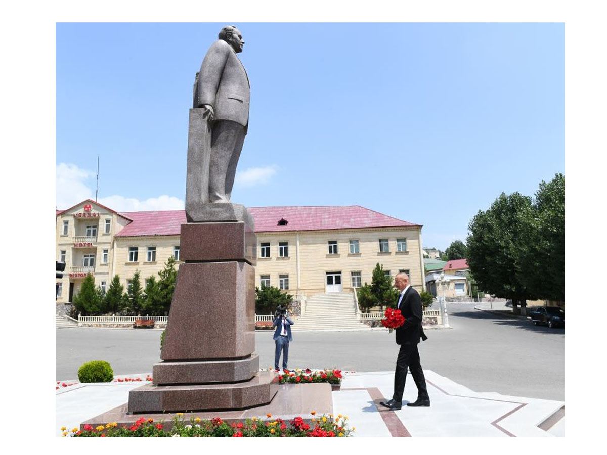 Prezident İlham Əliyev Daşkəsən rayonunda səfərdədir (FOTO/VİDEO)