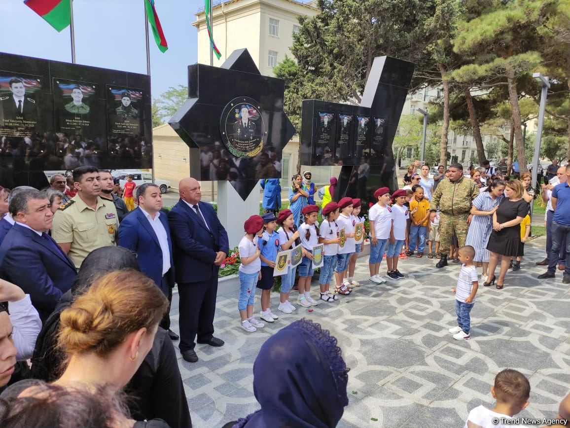 General Polad Həşimovun adına yaradılan parkın açılışı olub (FOTO)