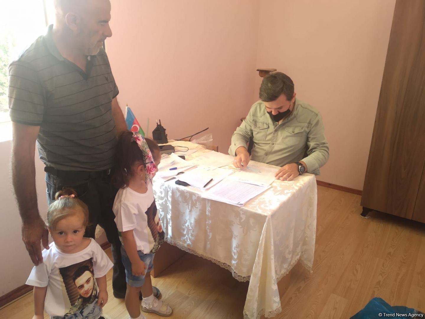 Deputat Sevil Mikayılovanın təşəbbüsü ilə Xudatda Qurban bayramı sovqatı paylanılıb (FOTO)