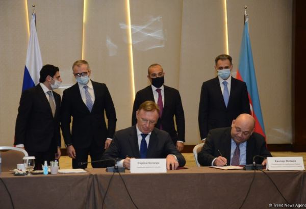 Rusiyanın "KamAZ" şirkəti ilə Gəncə Avtomobil Zavodu arasında memorandum imzalanıb (FOTO)