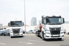 Rusiyanın "KamAZ" şirkəti ilə Gəncə Avtomobil Zavodu arasında memorandum imzalanıb (FOTO)