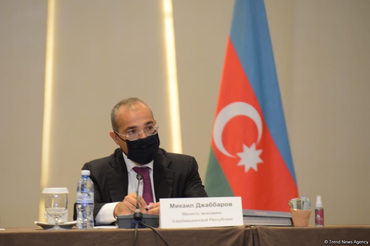 Azərbaycan iqtisadiyyatı iki faiz artıb - Nazir (FOTO)
