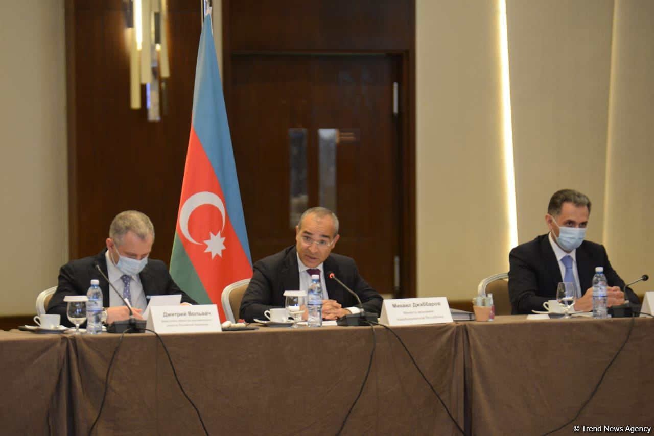 Azərbaycan iqtisadiyyatı iki faiz artıb - Nazir (FOTO)