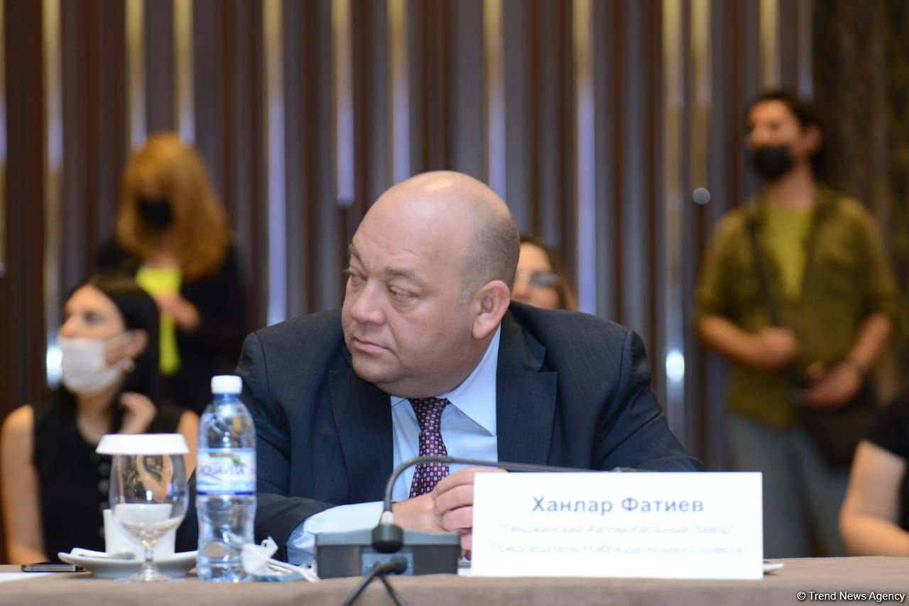 Azərbaycan iqtisadiyyatı iki faiz artıb - Nazir (FOTO)
