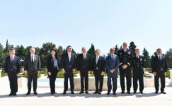 Prezident İlham Əliyev ABŞ-ın Oklahoma ştatının qubernatorunun başçılıq etdiyi nümayəndə heyətini qəbul edib (FOTO/VİDEO) (YENİLƏNİB)