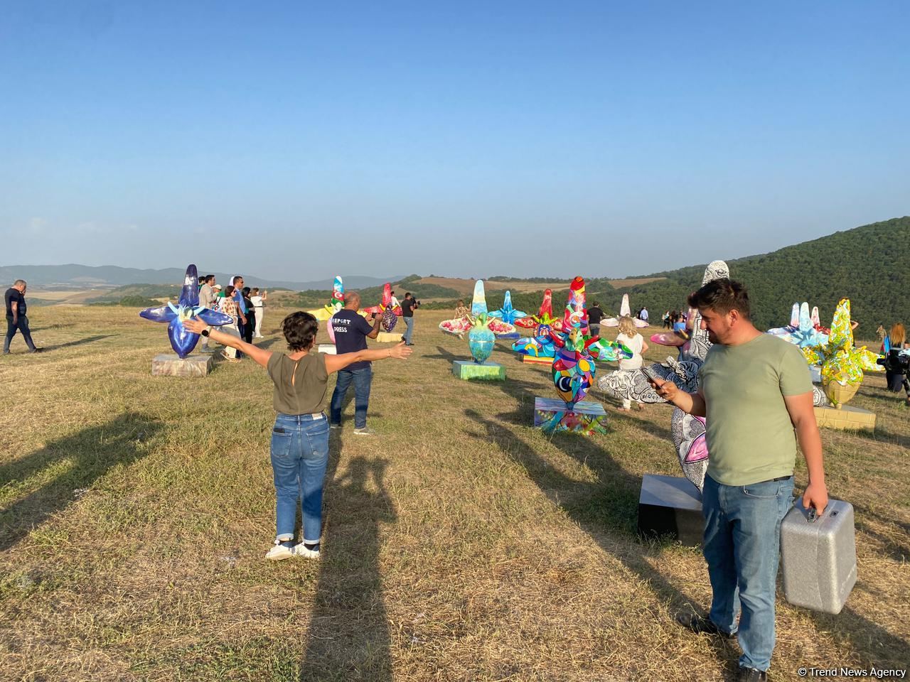 Azərbaycan diaspor nümayəndələrinin Şuşaya səfəri yekunlaşıb (FOTO/VİDEO)