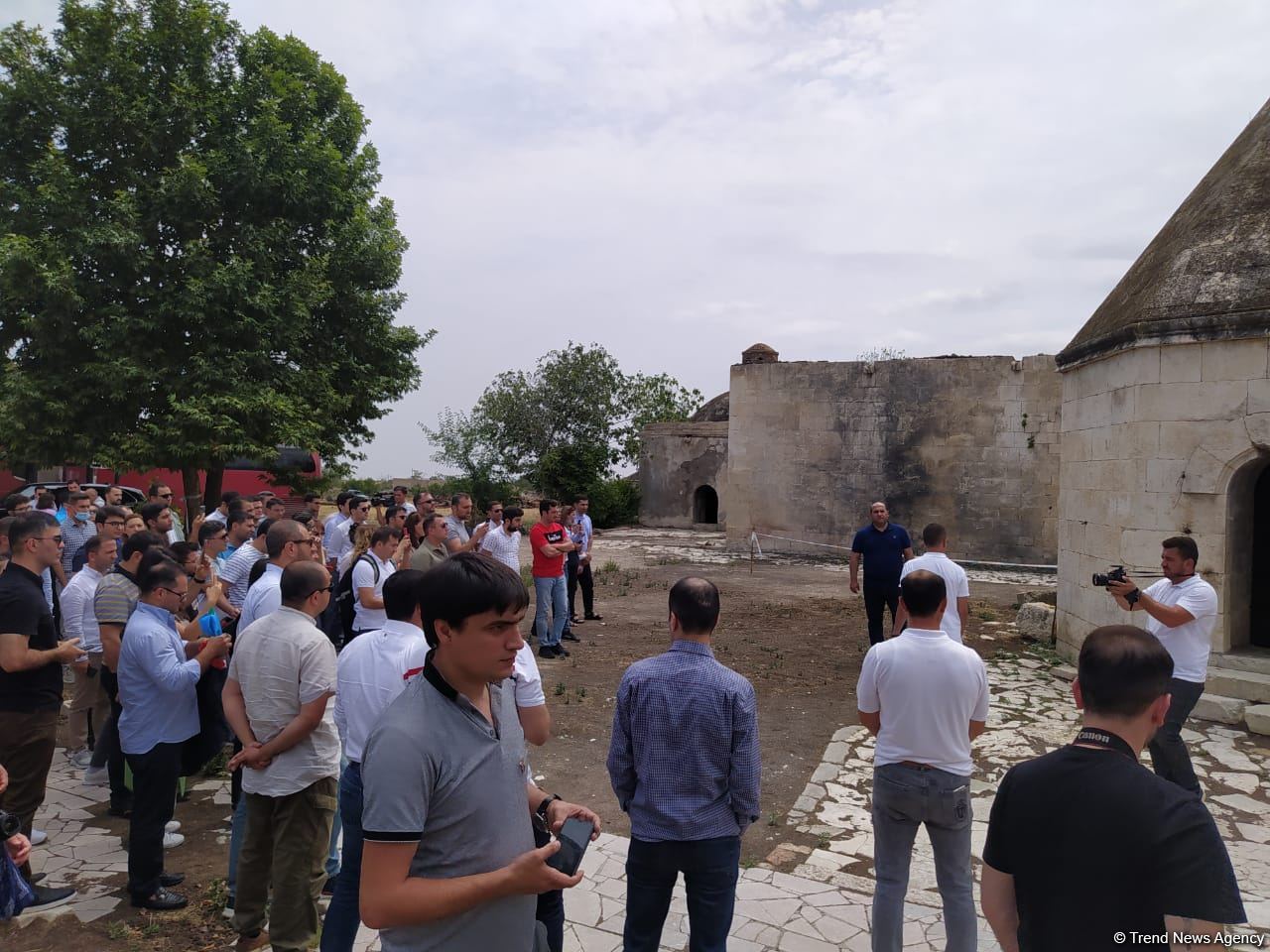 Xaricdə təhsil almış məzunlar Ağdama səfər edib (FOTO)