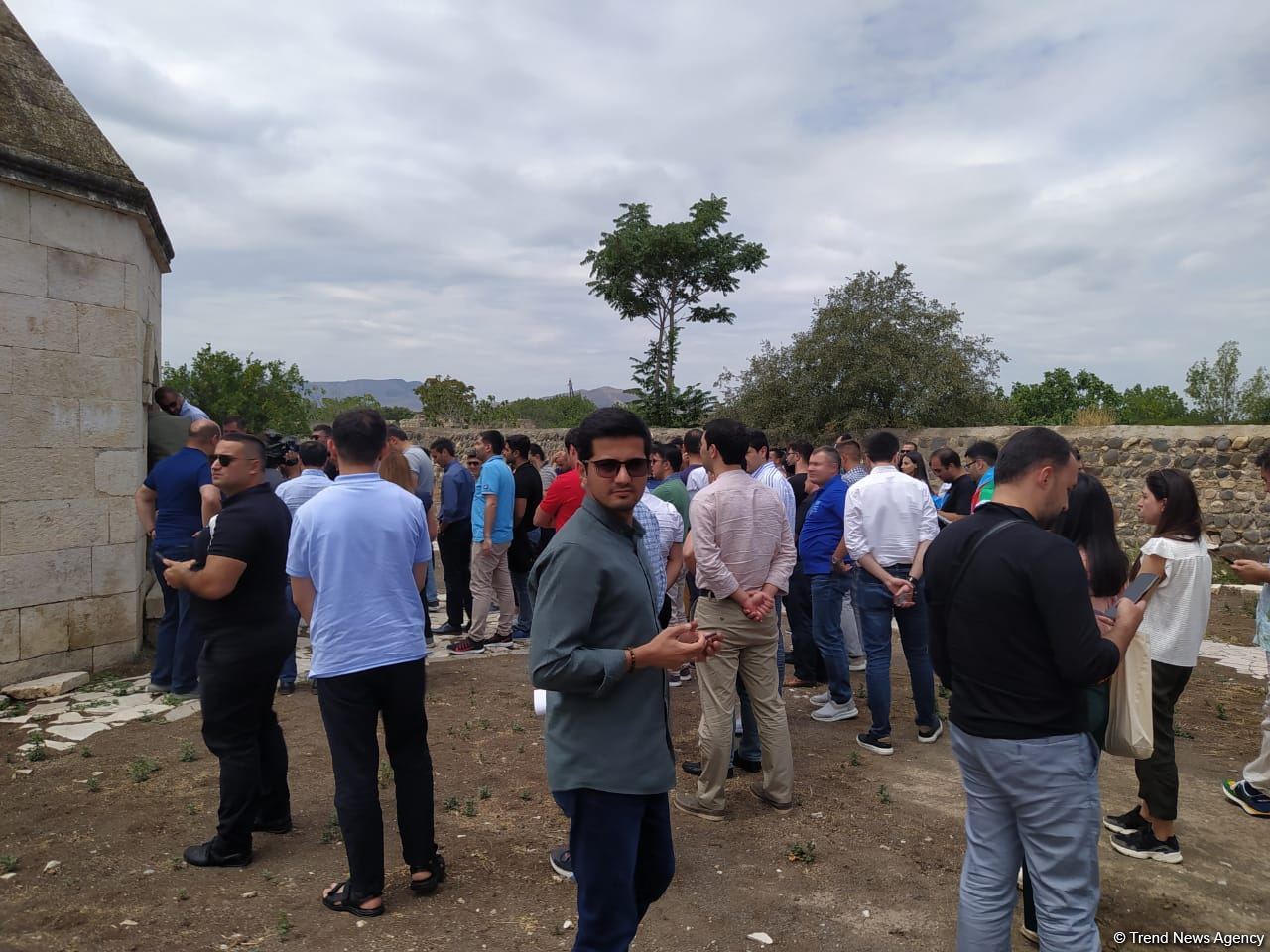 Xaricdə təhsil almış məzunlar Ağdama səfər edib (FOTO)