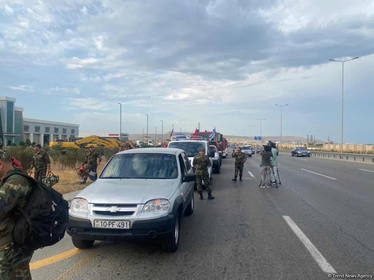 FHN-nin yanğın-xilasetmə qüvvələrinin növbəti qrupu Türkiyəyə yola düşür (FOTO)