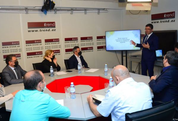 Trend Beynəlxalq İnformasiya Agentliyində “Media haqqında” qanun layihəsinin müzakirəsi keçirilib (FOTO/VİDEO)