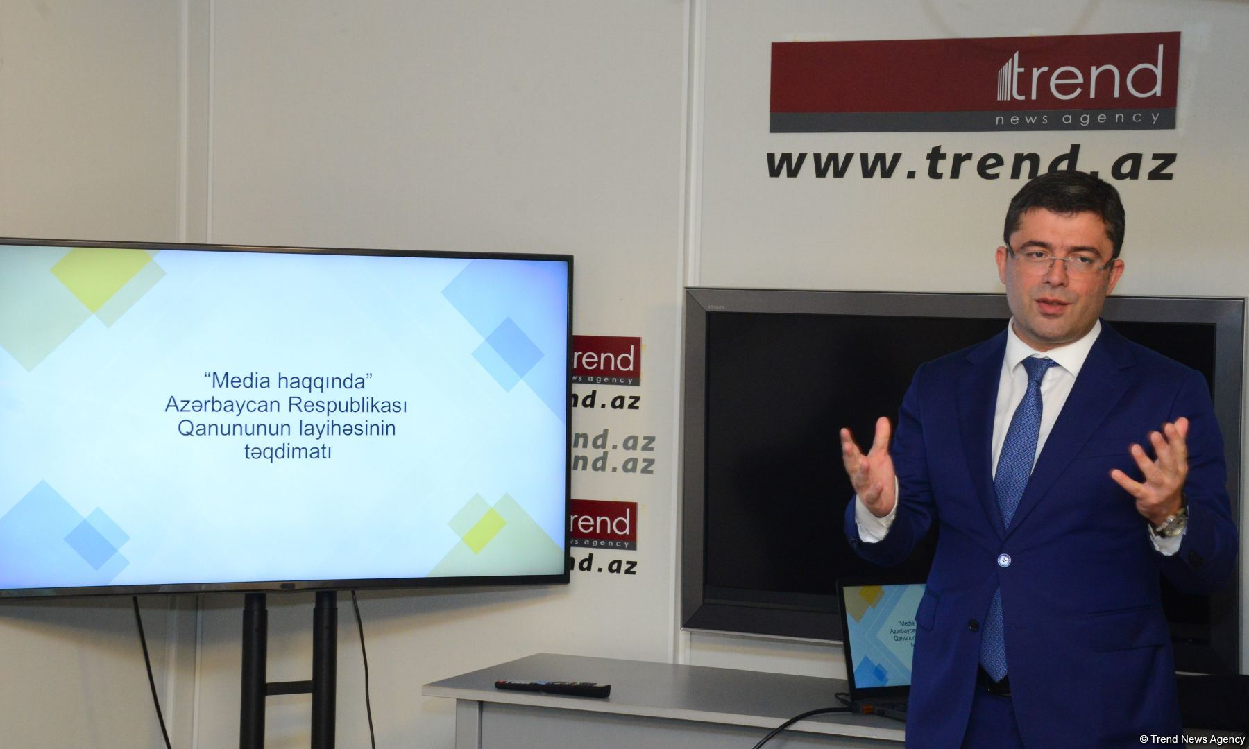 Trend Beynəlxalq İnformasiya Agentliyində “Media haqqında” qanun layihəsinin müzakirəsi keçirilib (FOTO/VİDEO)