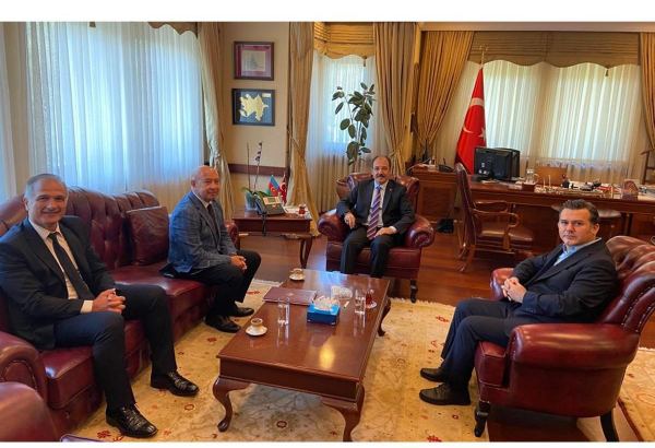 Trend BİA rəhbərliyi Türkiyə səfiri ilə görüşüb