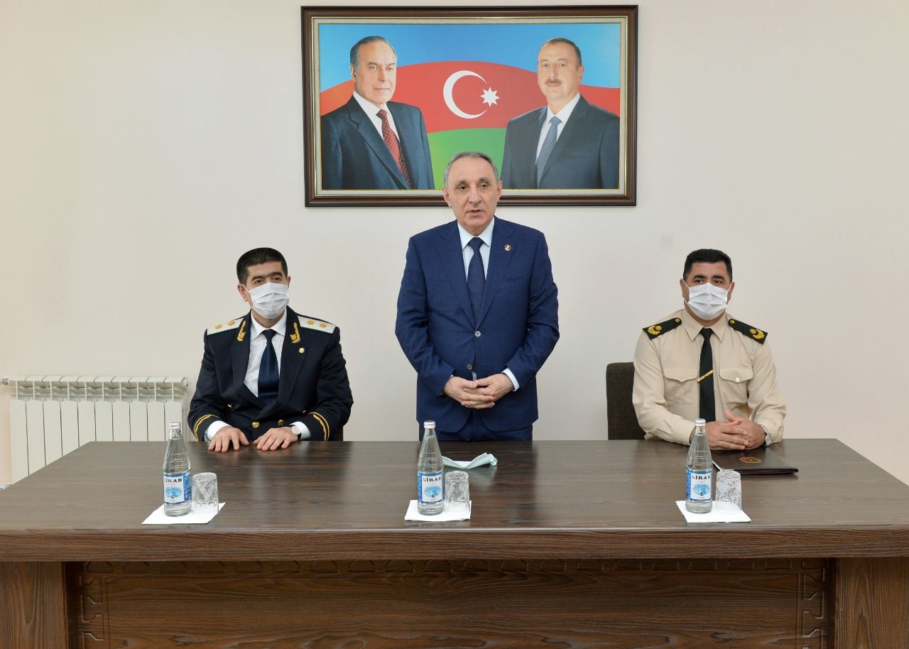 Baş prokuror Naxçıvanda Hərbi Prokurorluq və Sədərək rayon prokurorluğundakı şəraitlə tanış olub (FOTO)