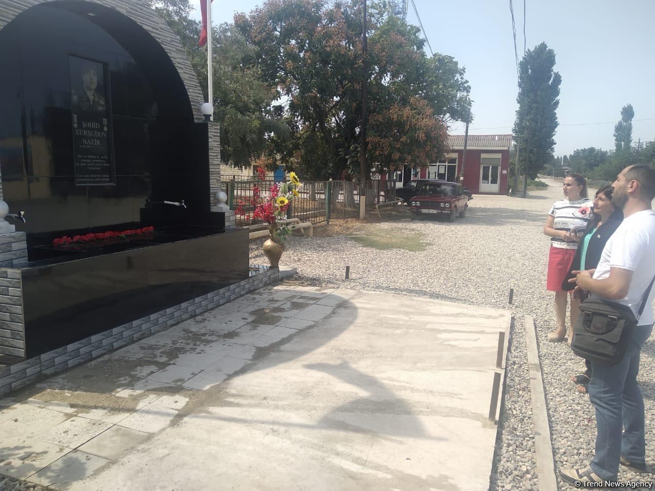 Millət vəkili Sevil Mikayılova seçiciləri ilə görüşüb (FOTO)