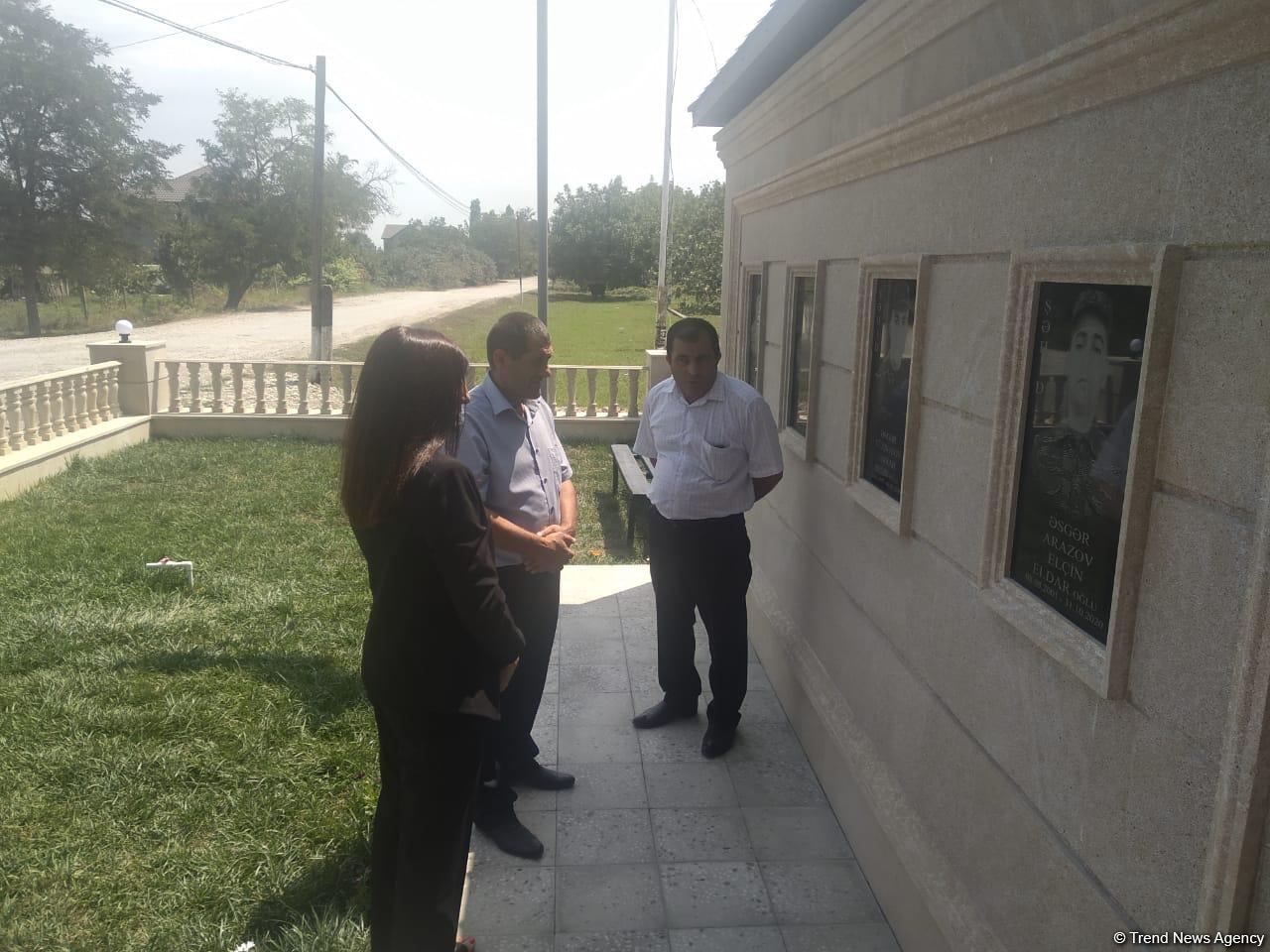 Millət vəkili Sevil Mikayılova seçiciləri ilə görüşüb (FOTO)