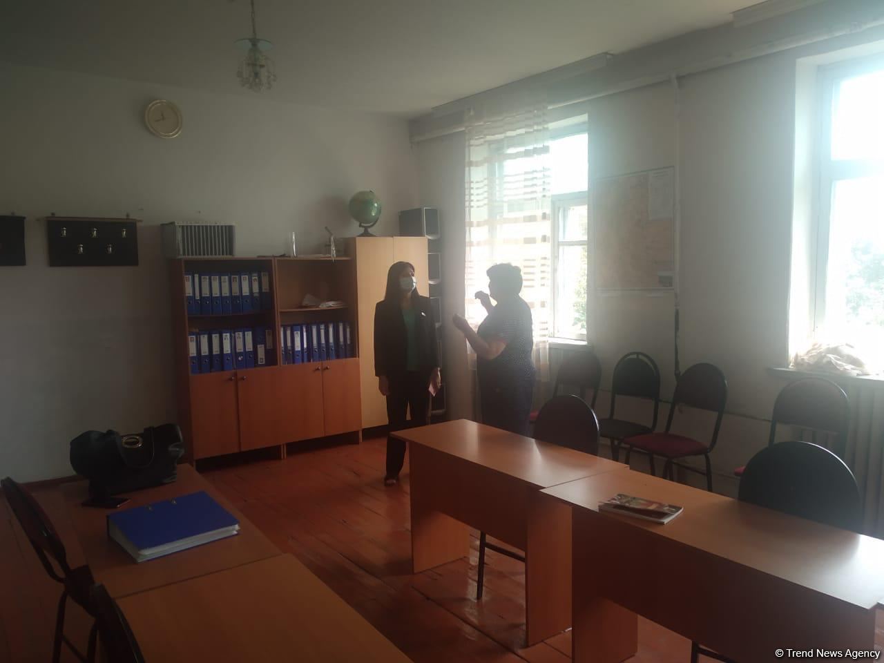 Millət vəkili Sevil Mikayılova seçiciləri ilə görüşüb (FOTO)