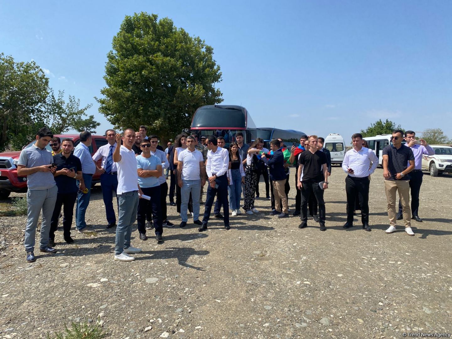 Aparıcı gənclər təşkilatlarının Ağdama səfəri başlayıb (FOTO)