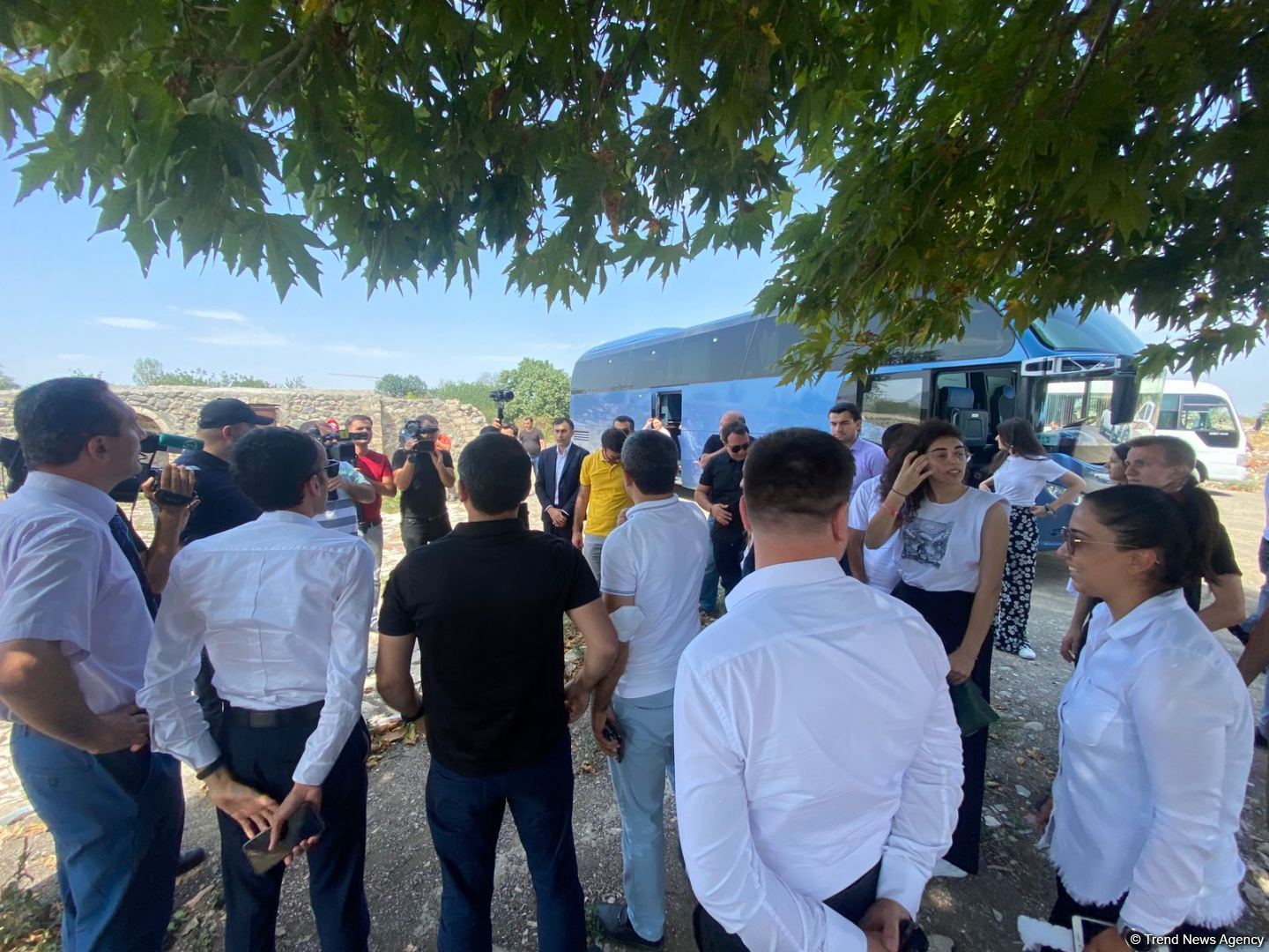 Aparıcı gənclər təşkilatlarının Ağdama səfəri başlayıb (FOTO)