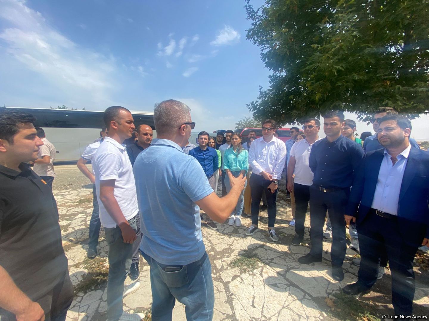Könüllü təşkilatlarının Ağdama səfəri başlayıb (FOTO)