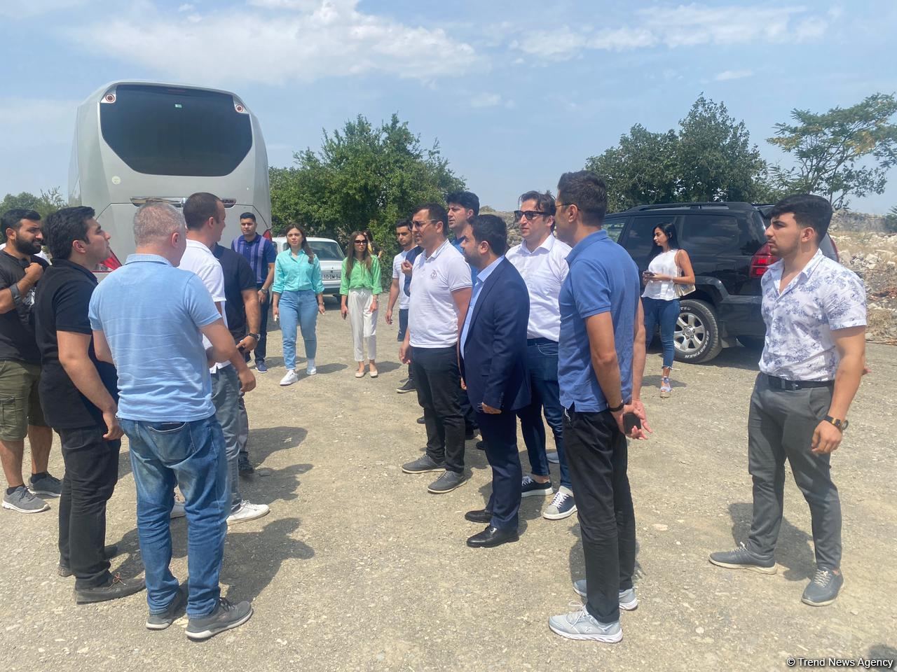 Könüllü təşkilatlarının Ağdama səfəri başlayıb (FOTO)