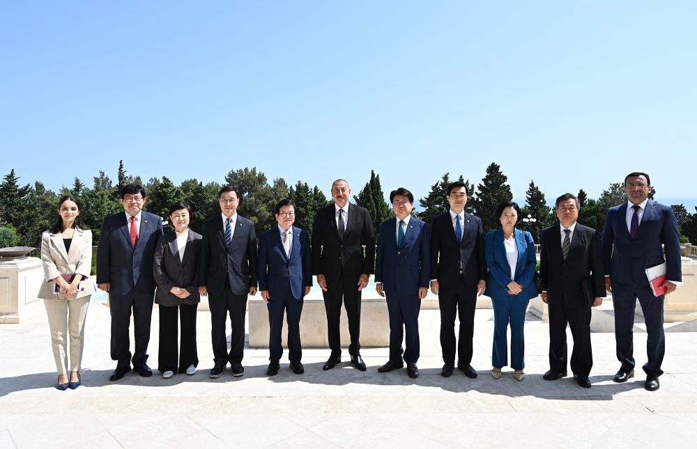 Prezident İlham Əliyev: Koreya şirkətlərini azad edilmiş torpaqlarda icra olunacaq layihələrə dəvət etmişik