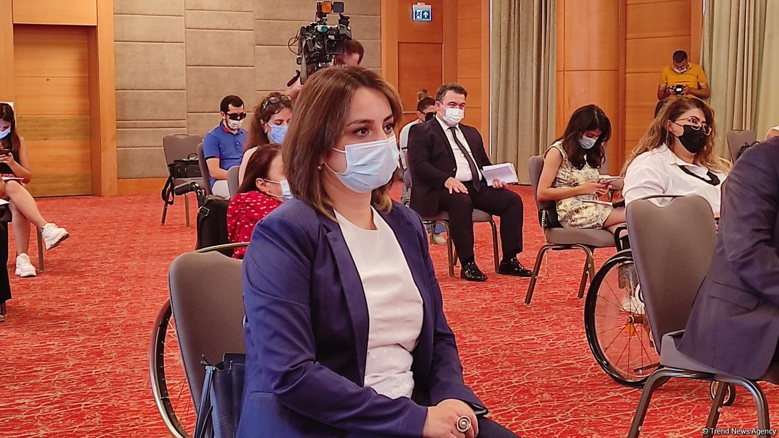 Azərbaycan hökuməti və BMT-nin birgə layihəsi üzrə keçirilən media kampaniyasına yekun vurulub (FOTO)