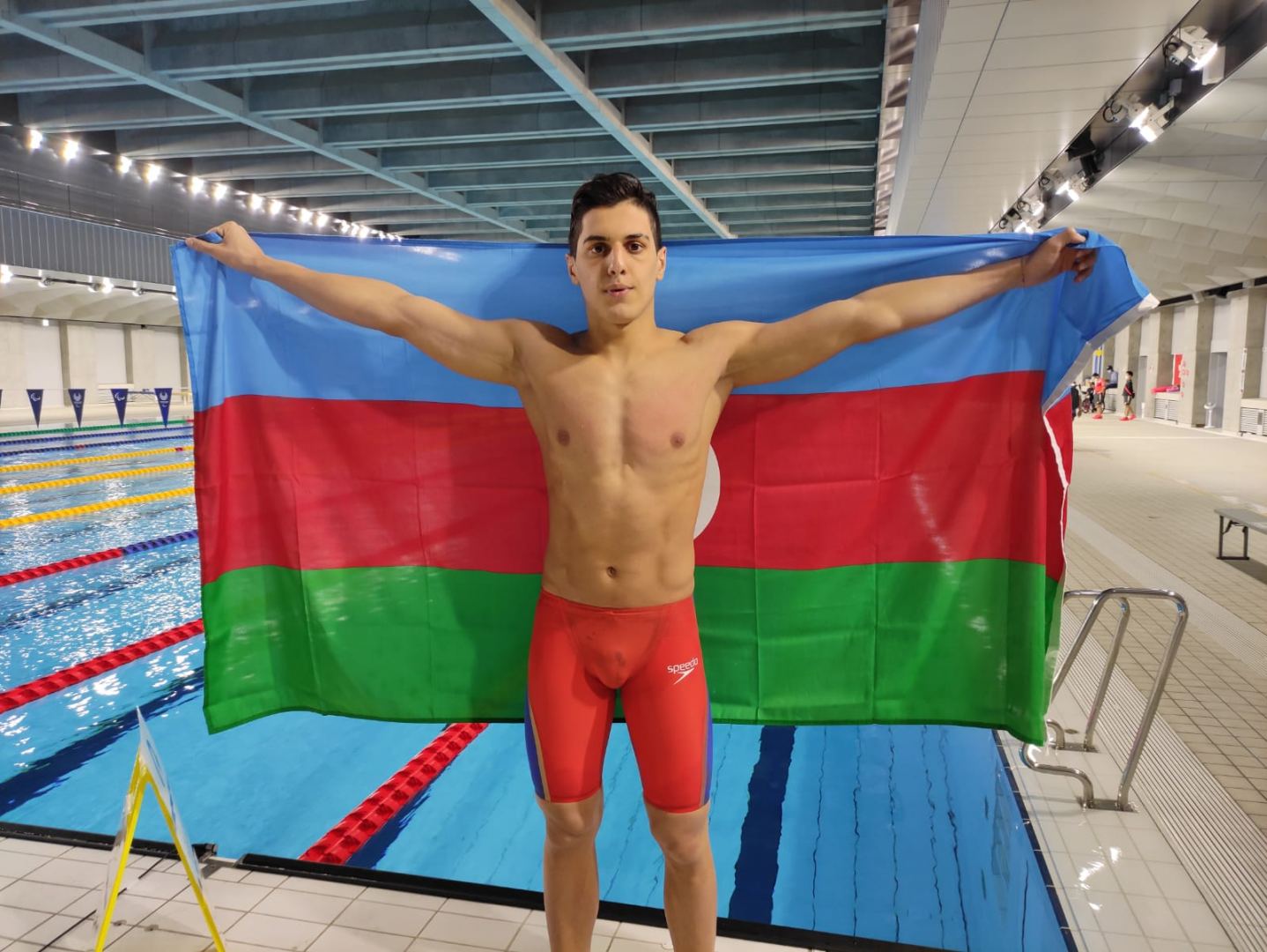 Üzgüçümüz paralimpiadada qızıl medal qazandı (FOTO/VİDEO)