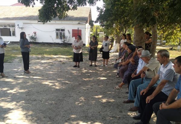 Millət vəkili Sevil Mikayılova növbəti dəfə Xaçmazda seçiciləri ilə görüşüb (FOTO)