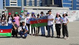 Yay məktəbində iştirak edən şəhid və qazi övladları Hərbi Qənimətlər Parkını ziyarət edib (FOTO)