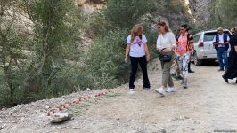 Kəlbəcər sakinləri 28 il sonra doğma yurdlarına səfər ediblər (FOTO)