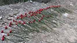Kəlbəcər sakinləri 28 il sonra doğma yurdlarına səfər ediblər (FOTO)