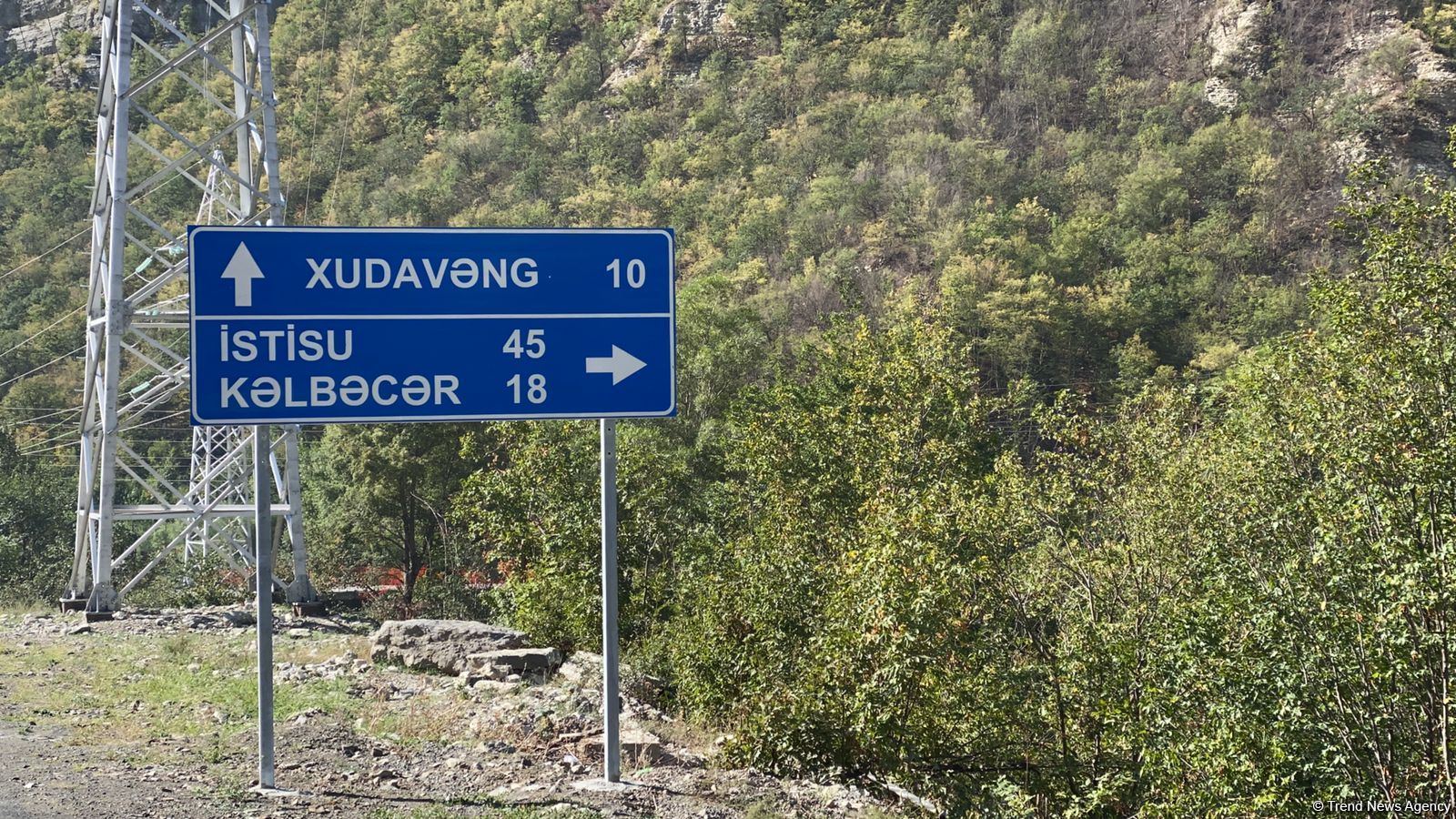 Kəlbəcər sakinləri 28 il sonra doğma yurdlarına səfər ediblər (FOTO)
