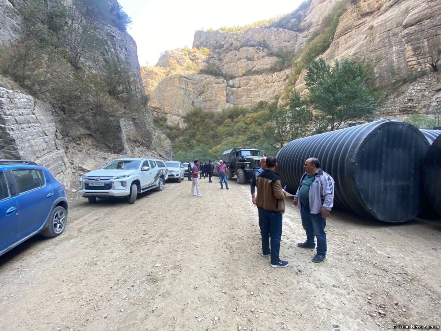 Kəlbəcər sakinləri 28 il sonra doğma yurdlarına səfər ediblər (FOTO)