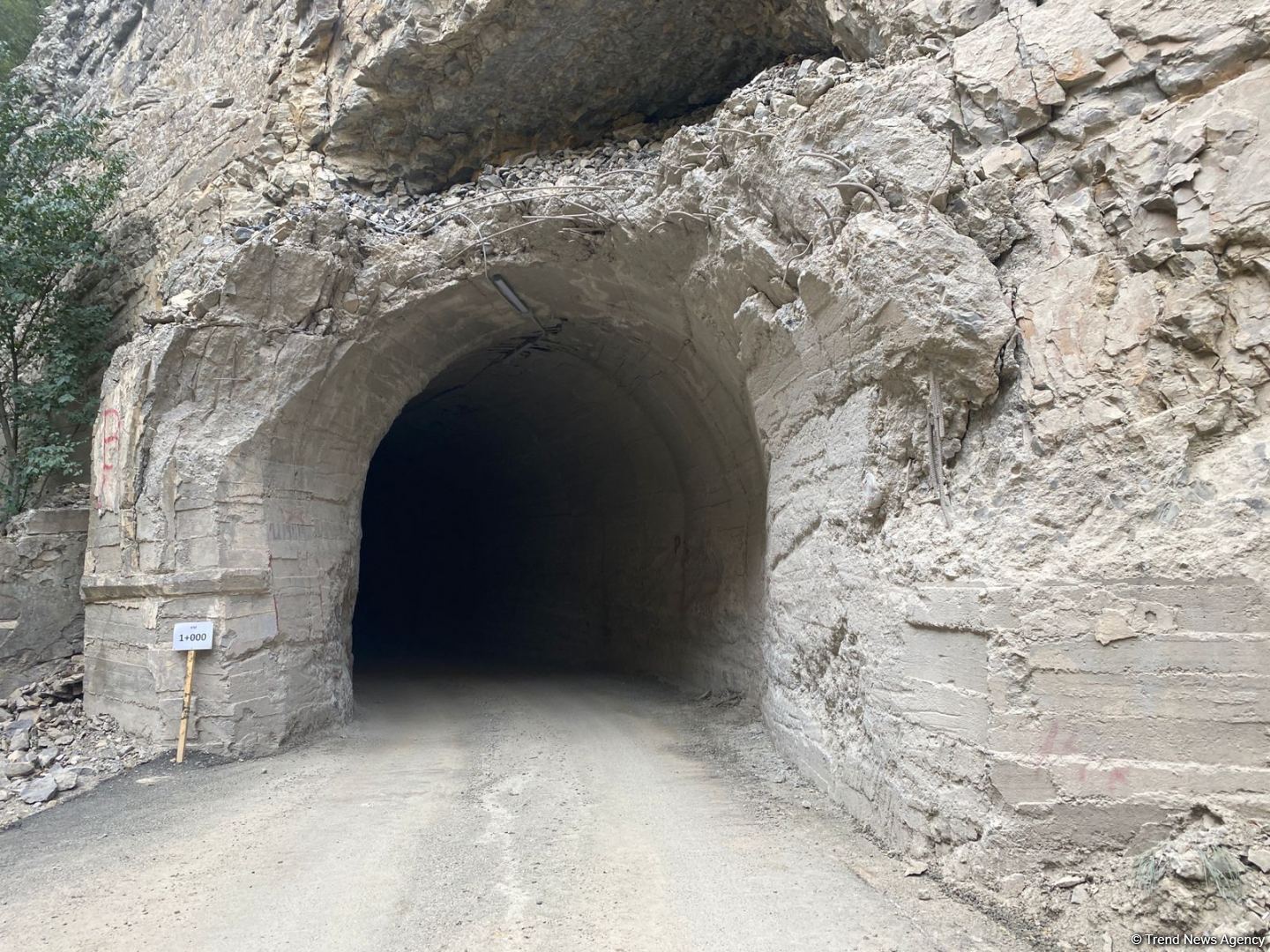Kəlbəcər sakinləri 28 il sonra doğma yurdlarına səfər ediblər (FOTO)