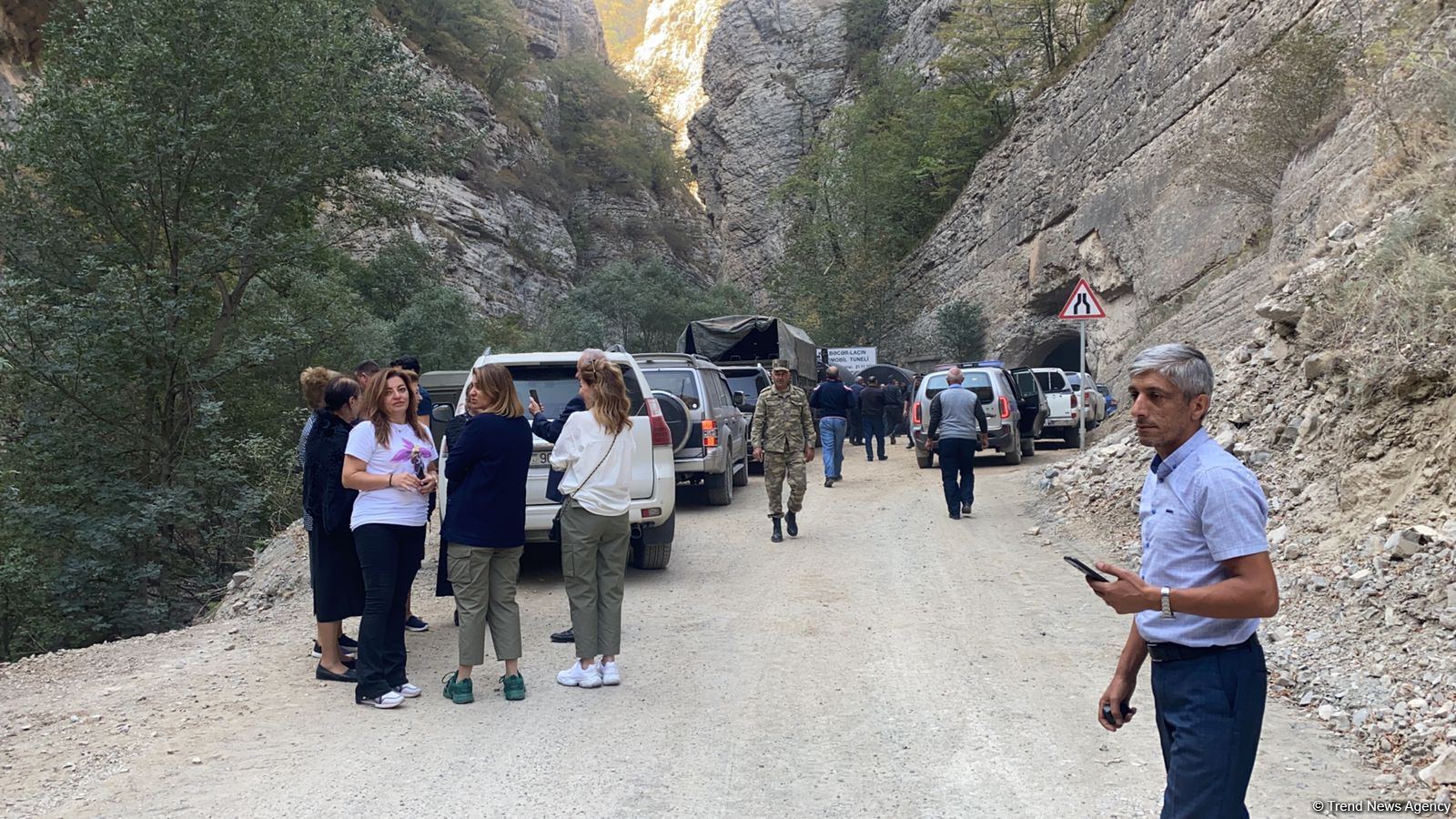 Kəlbəcər sakinləri 28 il sonra doğma yurdlarına səfər ediblər (FOTO)