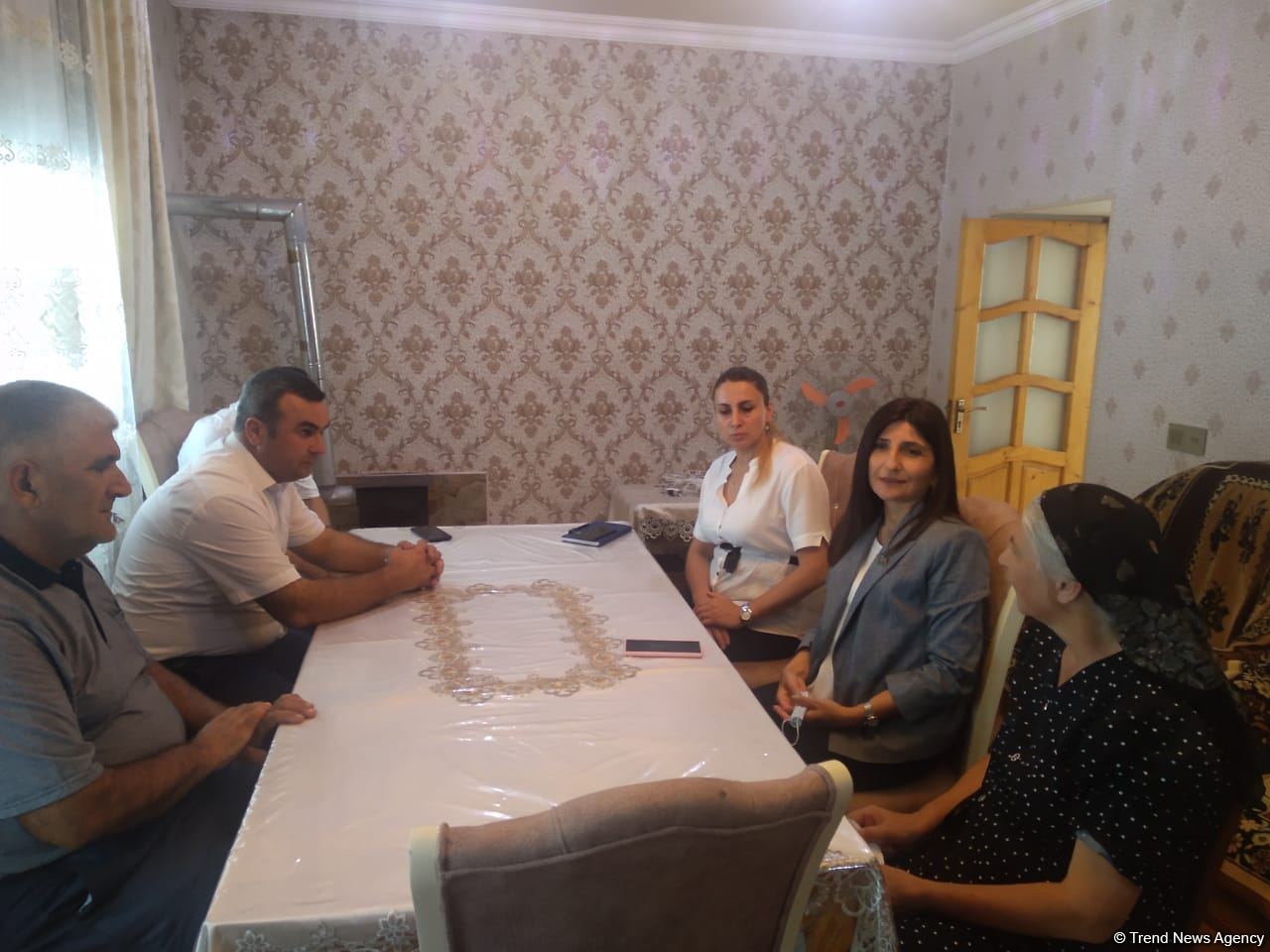Millət vəkili Sevil Mikayılova növbəti dəfə Xaçmazda seçiciləri ilə görüşüb (FOTO)