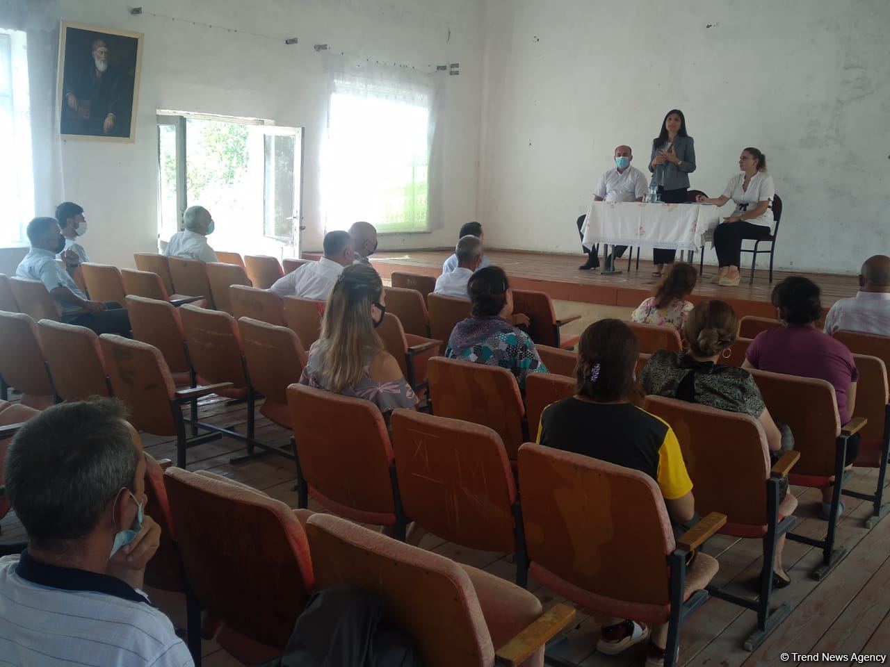 Millət vəkili Sevil Mikayılova növbəti dəfə Xaçmazda seçiciləri ilə görüşüb (FOTO)