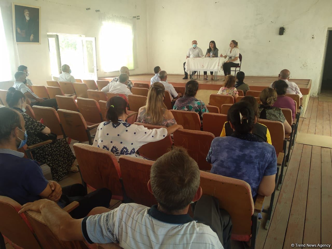 Millət vəkili Sevil Mikayılova növbəti dəfə Xaçmazda seçiciləri ilə görüşüb (FOTO)