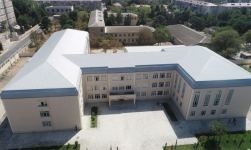 Prezident İlham Əliyev Sumqayıtda 20 nömrəli orta məktəbdə yaradılan şəraitlə tanış olub (FOTO/VİDEO) (YENİLƏNİB)