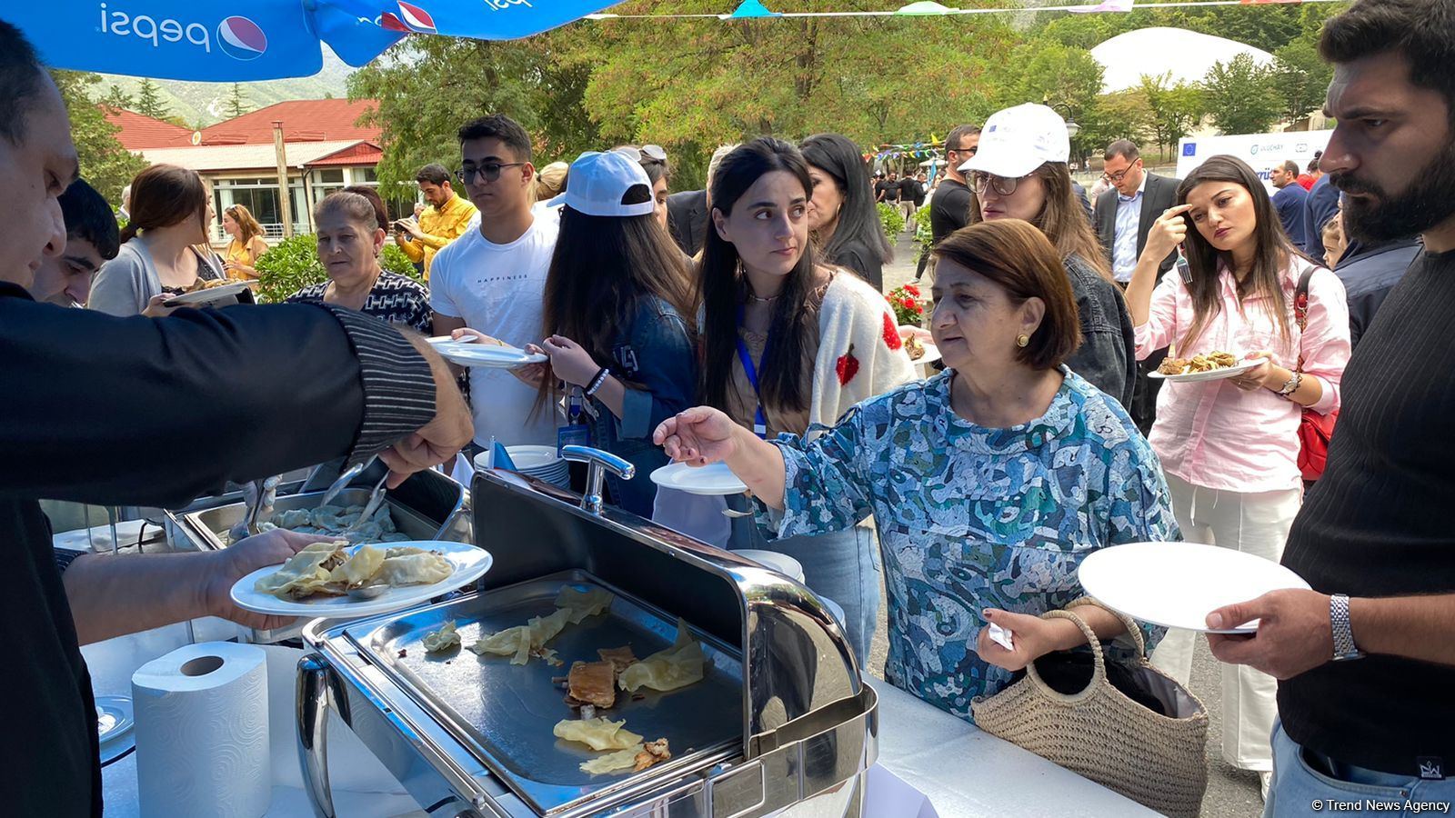 Azərbaycan məhsullarının xaricdə populyarlaşdırılması üçün iş aparılır (FOTO)