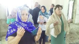 Ağdam sakinləri Ağdam Cümə Məscidini ziyarət ediblər (FOTO)