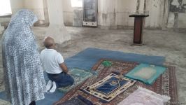 Ağdam sakinləri Ağdam Cümə Məscidini ziyarət ediblər (FOTO)